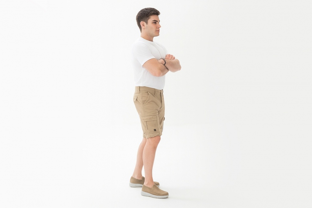 BERMUDA CARGO ANTURIO CON TAPA - Beige