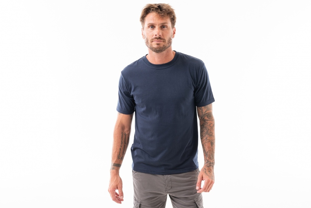 REMERA CUELLO BASE M/C UI